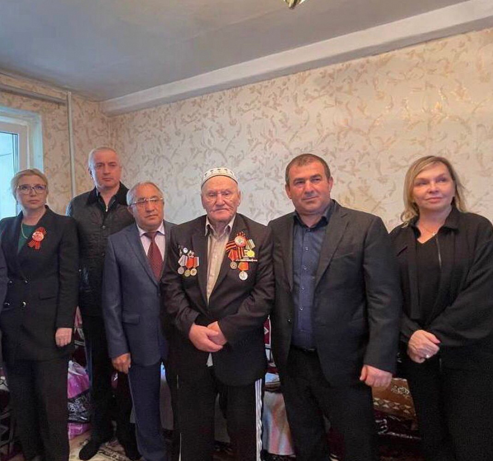 Поздравление ветерана Мусы Мусаевича Багаудинова